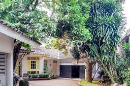 LOKASI PREMIUM! Rumah Berkembang di Cinere, Luas 500m² Bangunan 300m² LOKASI PREMIUM! Rumah Berkembang di Cinere, Luas 500m² Bangunan 300m²