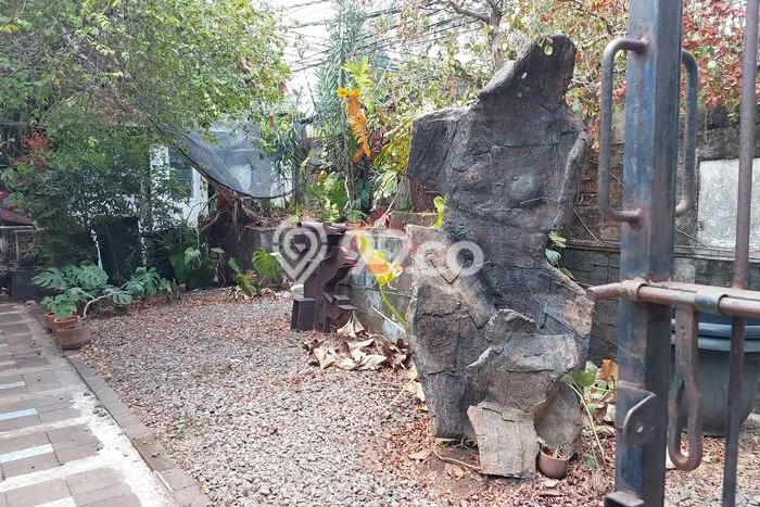 For Sale Rumah Elit Exclusive di Menteng, Jakarta Pusat For Sale Rumah Elit Exclusive di Menteng, Jakarta Pusat