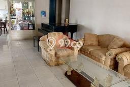 Dijual Rumah Luas Elegan Dengan View Eksklusif di Gandaria, Jakarta Selatan Dijual Rumah Luas Elegan Dengan View Eksklusif di Gandaria, Jakarta Selatan