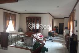 Rumah Elit LB 280m2 Siap Pakai Desain Elegan di Rawamangun, Jakarta Timur Rumah Elit LB 280m2 Siap Pakai Desain Elegan di Rawamangun, Jakarta Timur