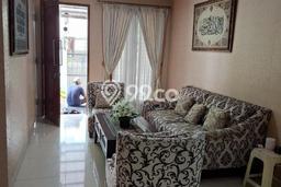 Ready to Use! Luxury House LT 153m2 Desain Modern di Pondok Indah Ready to Use! Luxury House LT 153m2 Desain Modern di Pondok Indah