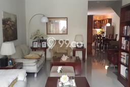 For Sale Rumah 4 Kamar Lokasi Strategis Nyaman dan Strategis di Jagakarsa For Sale Rumah 4 Kamar Lokasi Strategis Nyaman dan Strategis di Jagakarsa