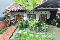 Jual Rumah Modern 5 KT di Dago Pakar, Bandung Jual Rumah Modern 5 KT di Dago Pakar, Bandung