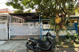 Jual Rumah Strategis Bagus Punya 2 KT di Antapani Bandung SHM Jual Rumah Strategis Bagus Punya 2 KT di Antapani Bandung SHM