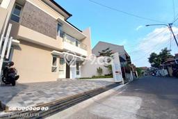 Rumah 3 Kamar Harga Menarik di Antapani, Bandung Rumah 3 Kamar Harga Menarik di Antapani, Bandung
