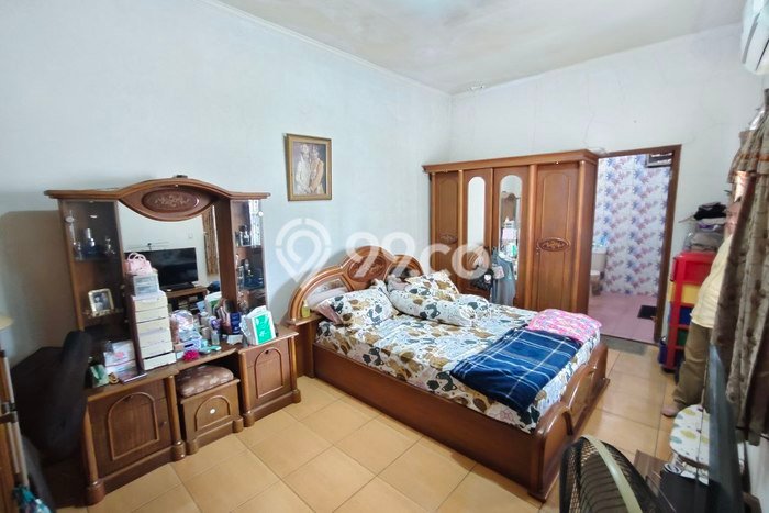 For Sale Rumah 4 Kamar Lokasi Ideal Nyaman dan Strategis di Batununggal For Sale Rumah 4 Kamar Lokasi Ideal Nyaman dan Strategis di Batununggal
