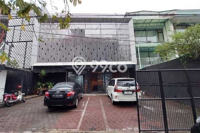Dijual Komersial Kawasan Bandung Kota, Luas 465m², Area Bisnis Dijual Komersial Kawasan Bandung Kota, Luas 465m², Area Bisnis