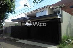 Rumah Luxury Modern Tanpa Renovasi di Setiabudi Bandung Rumah Luxury Modern Tanpa Renovasi di Setiabudi Bandung