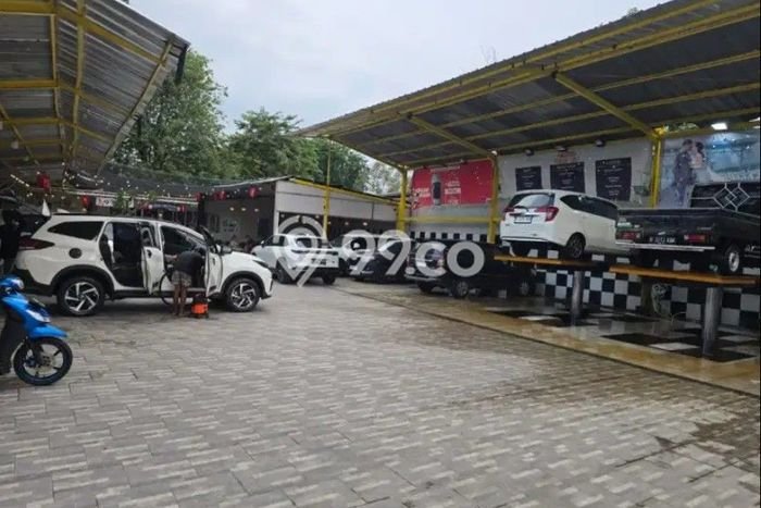 Ruko Dijual di Jakarta Barat LT 700m2 & LB 600m2 Lokasi Terbaik! Ruko Dijual di Jakarta Barat LT 700m2 & LB 600m2 Lokasi Terbaik!