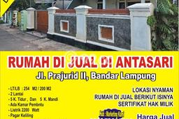 Dijual Cepat Rumah Bagus Siap Huni LB 200m2 di Tanjung Karang Timur, Bandar Lampung Dijual Cepat Rumah Bagus Siap Huni LB 200m2 di Tanjung Karang Timur, Bandar Lampung