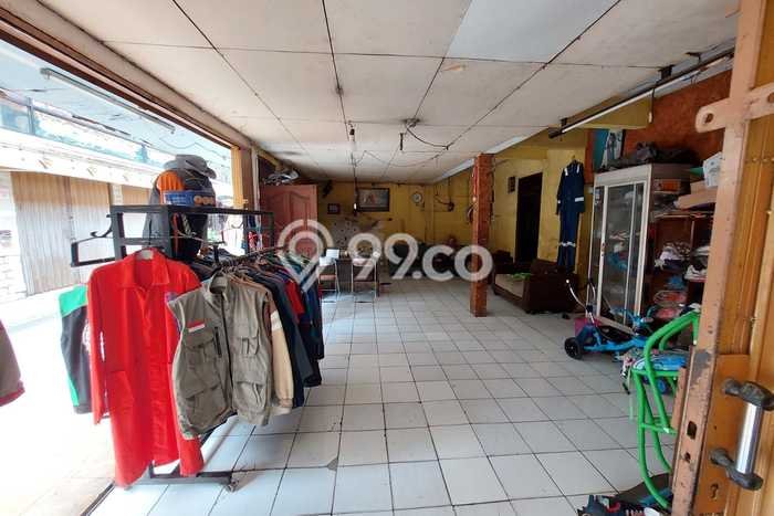 Ruko Dijual di Cakung Jakarta Timur dengan LB 220m2 Ruko Dijual di Cakung Jakarta Timur dengan LB 220m2