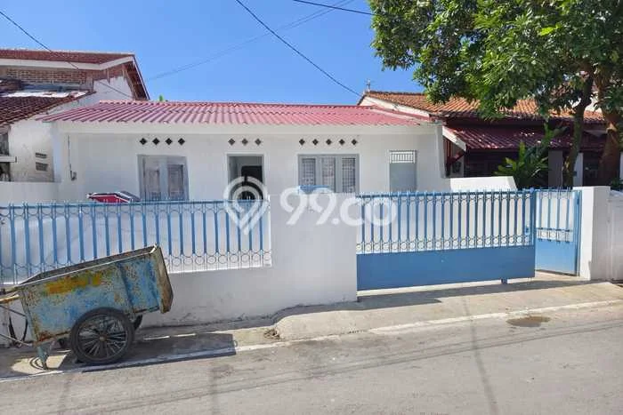 Disewakan! Rumah 2 Kamar Tidur &
2 Kamar Mandi di Purwokerto, Banyumas Disewakan! Rumah 2 Kamar Tidur &
2 Kamar Mandi di Purwokerto, Banyumas