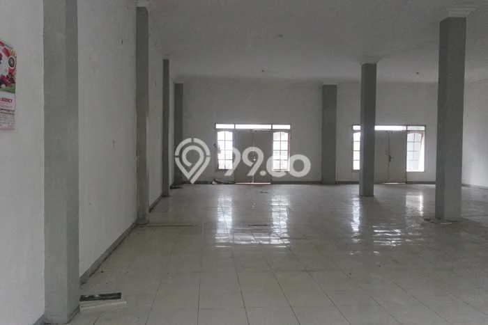 Ruko Komersial Disewakan di Purwokerto Purwokerto Luas 350m2 Ruko Komersial Disewakan di Purwokerto Purwokerto Luas 350m2