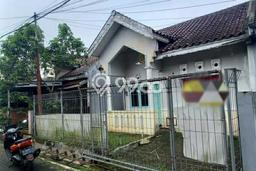 Rumah di Purwokerto , 1 KM, Konsep Modern, LT 90m² LB 54m² Rumah di Purwokerto , 1 KM, Konsep Modern, LT 90m² LB 54m²