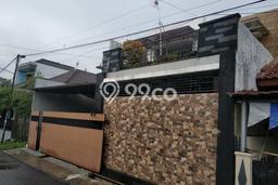Dijual Rumah 5 Kamar Lokasi Ideal Bagus dan Strategis di Purwokerto Selatan Dijual Rumah 5 Kamar Lokasi Ideal Bagus dan Strategis di Purwokerto Selatan
