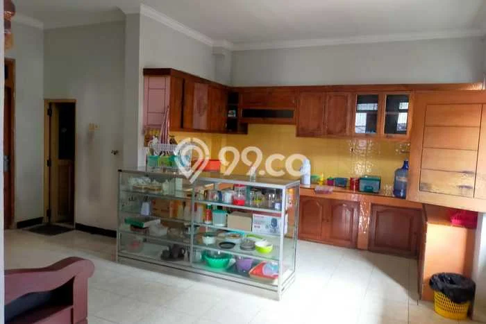 For Sale Rumah 6 Kamar Lokasi Ideal Nyaman dan Strategis di Purbalingga For Sale Rumah 6 Kamar Lokasi Ideal Nyaman dan Strategis di Purbalingga
