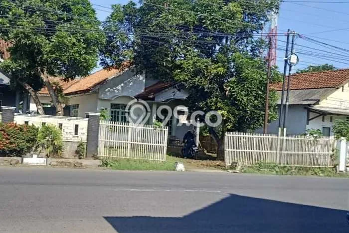 Lahan Dijual Lokasi Strategis di Cilacap dengan Luas 992m2 Lahan Dijual Lokasi Strategis di Cilacap dengan Luas 992m2
