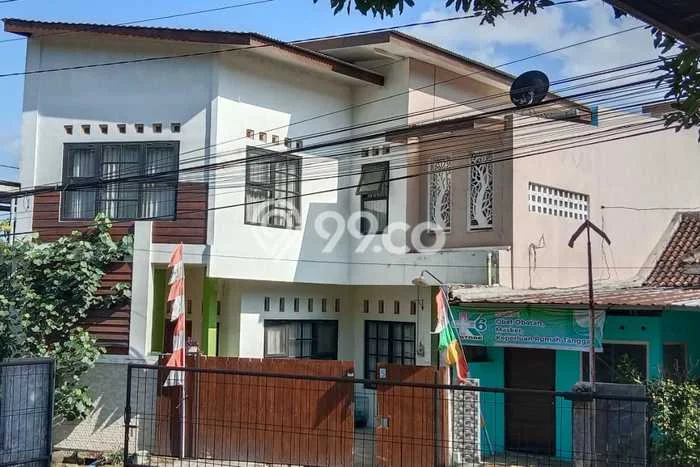 Rumah Modern Minimalis 3 Kamar Bisa Langsung Pindah di Purwokerto Selatan Rumah Modern Minimalis 3 Kamar Bisa Langsung Pindah di Purwokerto Selatan