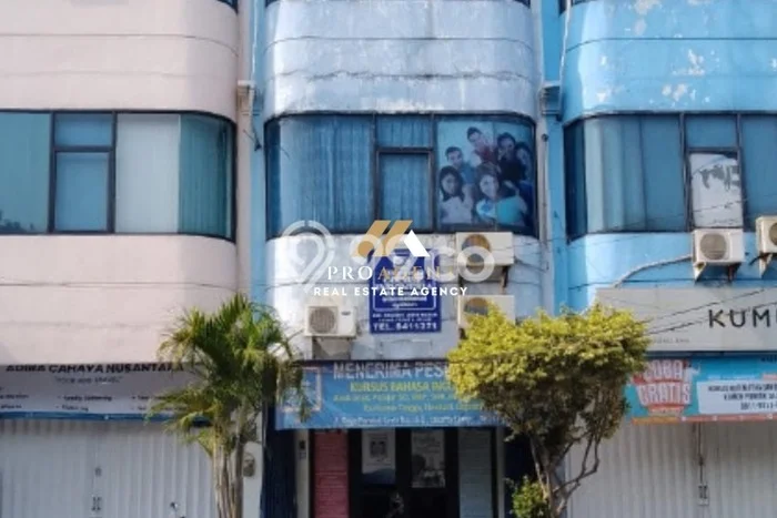 Ruko Bagus Dijual di Lubang Buaya Jakarta Timur Strategis Cocok untuk Kembangkan Bisnis Ruko Bagus Dijual di Lubang Buaya Jakarta Timur Strategis Cocok untuk Kembangkan Bisnis