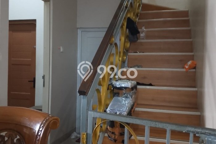 Dijual Cepat Rumah Favorit Siap Huni LB 180m2 di Beji, Depok Dijual Cepat Rumah Favorit Siap Huni LB 180m2 di Beji, Depok