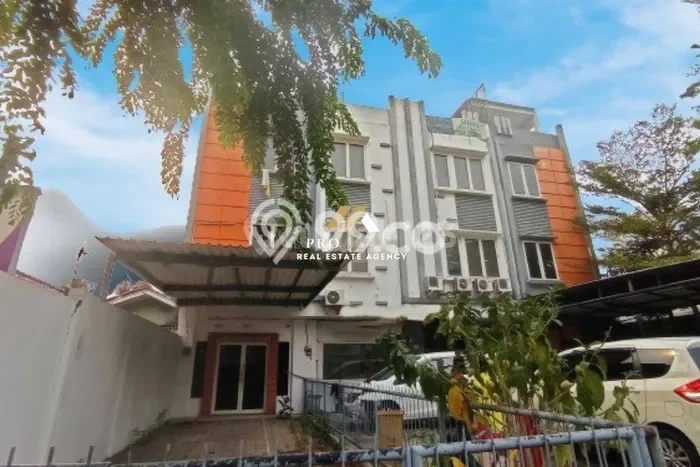 Ruko Dijual di Kawasan Mampang Prapatan, Jakarta Selatan Harga Kompetitif Ruko Dijual di Kawasan Mampang Prapatan, Jakarta Selatan Harga Kompetitif