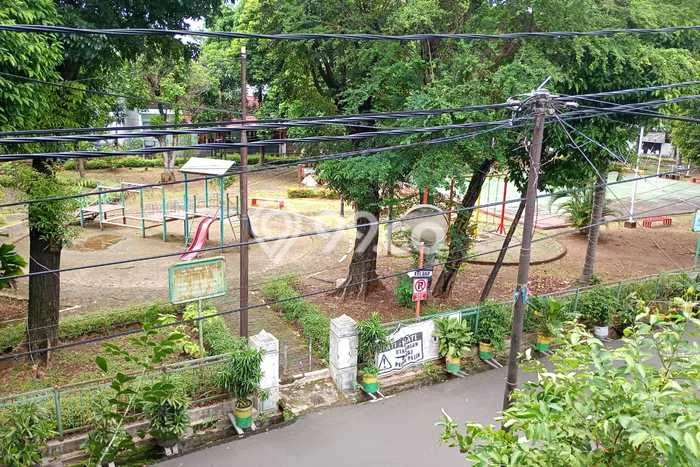 Hunian Elit LB 400m2 Siap Huni Desain Elegan di Pondok Kopi, Jakarta Timur Hunian Elit LB 400m2 Siap Huni Desain Elegan di Pondok Kopi, Jakarta Timur