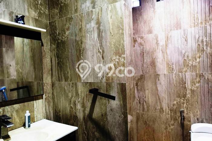 Ready to Use! Luxury House LT 800m2 Desain Elegan di Cipinang Melayu Ready to Use! Luxury House LT 800m2 Desain Elegan di Cipinang Melayu