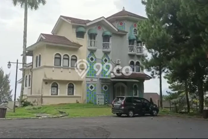 Rumah Exclusive 3 KT 3 KM di Kompleks Cluster Pacet, Cianjur Rumah Exclusive 3 KT 3 KM di Kompleks Cluster Pacet, Cianjur