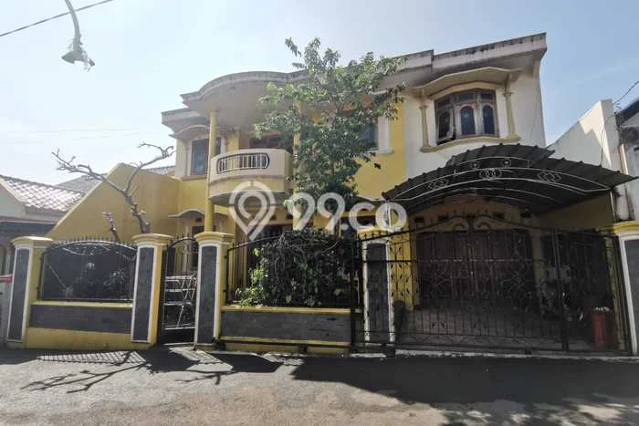 Rumah Modern 6 Kamar LT 200m2 di Cianjur Kota Rumah Modern 6 Kamar LT 200m2 di Cianjur Kota