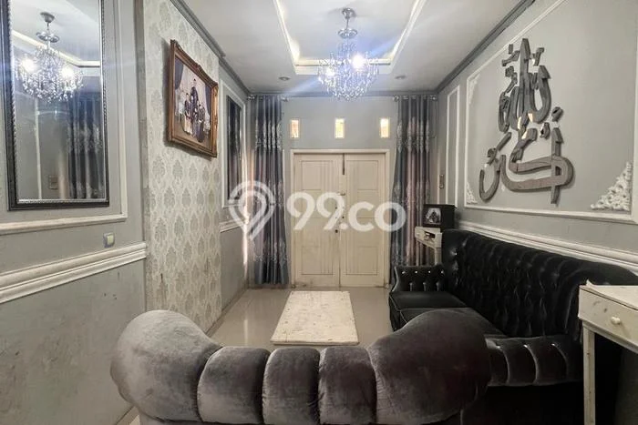 Dijual Cepat Rumah Bagus Siap Huni LB 180m2 di Kelapa Dua, Tangerang Dijual Cepat Rumah Bagus Siap Huni LB 180m2 di Kelapa Dua, Tangerang