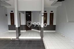 Disewakan! Rumah 3 Kamar Tidur &
2 Kamar Mandi di Graha Raya, Tangerang Selatan Disewakan! Rumah 3 Kamar Tidur &
2 Kamar Mandi di Graha Raya, Tangerang Selatan