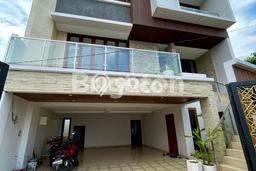For Sale Rumah Elit Exclusive di Jagakarsa, Jakarta Selatan For Sale Rumah Elit Exclusive di Jagakarsa, Jakarta Selatan