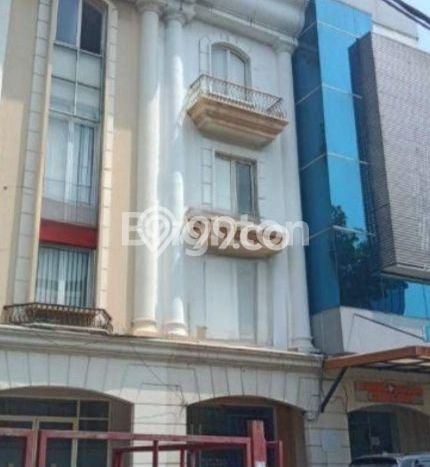 Ruko Bagus LT 103m2 LB 280m2 Dijual di Mampang Prapatan Jakarta Selatan Ruko Bagus LT 103m2 LB 280m2 Dijual di Mampang Prapatan Jakarta Selatan