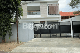 Sewa cepat rumah minimalis lokasi strategis 4 Kamar di Cipete, Jakarta Selatan Sewa cepat rumah minimalis lokasi strategis 4 Kamar di Cipete, Jakarta Selatan