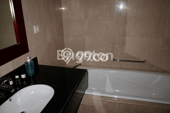 Sewa Apartemen Terjangkau 2 BR di Sudirman Jakarta Selatan Sewa Apartemen Terjangkau 2 BR di Sudirman Jakarta Selatan