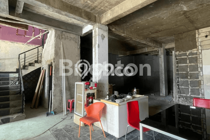 Ruko Bagus Dijual LB 1140m2 Lokasi Strategis Jakarta Selatan Area Cocok untuk Berbisnis Ruko Bagus Dijual LB 1140m2 Lokasi Strategis Jakarta Selatan Area Cocok untuk Berbisnis
