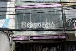 FOR RENT! Ruko di Fatmawati Cocok untuk Bisnis 250m2 FOR RENT! Ruko di Fatmawati Cocok untuk Bisnis 250m2