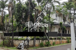 Hunian Elit LB 800m2 Siap Pakai Desain Elegan di Pondok Indah, Jakarta Selatan Hunian Elit LB 800m2 Siap Pakai Desain Elegan di Pondok Indah, Jakarta Selatan