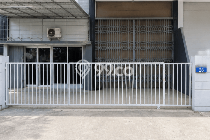 Unit Gudang Dijual di BSD Tangerang Selatan Luas Tanah 426m2, Luas Bangunan 289m2 Unit Gudang Dijual di BSD Tangerang Selatan Luas Tanah 426m2, Luas Bangunan 289m2