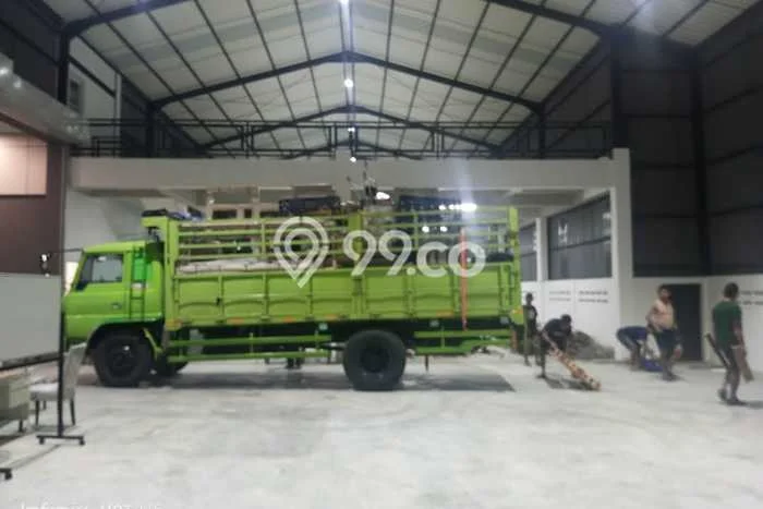 Gudang Dijual Lokasi Stratagis di Cipondoh Tangerang Cocok untuk Investasi Gudang Dijual Lokasi Stratagis di Cipondoh Tangerang Cocok untuk Investasi