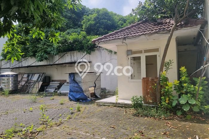 Unit Komersial Disewa Lokasi Semarang Selatan, Semarang Spesifikasi Luas Bangunan 242m2 Unit Komersial Disewa Lokasi Semarang Selatan, Semarang Spesifikasi Luas Bangunan 242m2
