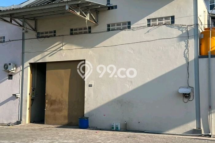 For Rent Gudang Premium di Semarang Tengah, Luas 360m², Area Strategis For Rent Gudang Premium di Semarang Tengah, Luas 360m², Area Strategis
