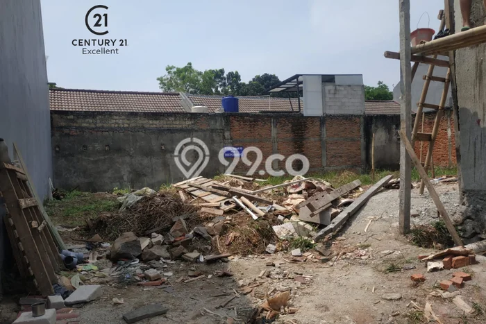 Tanah Kosong Dijual di Depok dengan Area 216m2 Tanah Kosong Dijual di Depok dengan Area 216m2