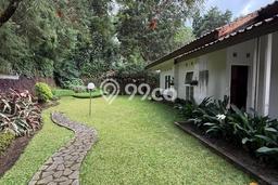 Turun Harga, Villa Nyaman Luas Udara Sejuk di Lembang Bandung Turun Harga, Villa Nyaman Luas Udara Sejuk di Lembang Bandung