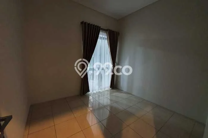 Rumah Nyaman 3+1 Kamar Area Premium Lokacitra Kota Baru Parahyangan, Bandung Rumah Nyaman 3+1 Kamar Area Premium Lokacitra Kota Baru Parahyangan, Bandung