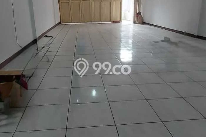 Ruko Eksklusif Siap Pakai Lokasi Main Road di Jalan Peta Bandung Ruko Eksklusif Siap Pakai Lokasi Main Road di Jalan Peta Bandung