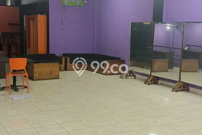 Ruko Siap Pakai untuk Kantor dan Usaha di Buah Batu Bandung Ruko Siap Pakai untuk Kantor dan Usaha di Buah Batu Bandung