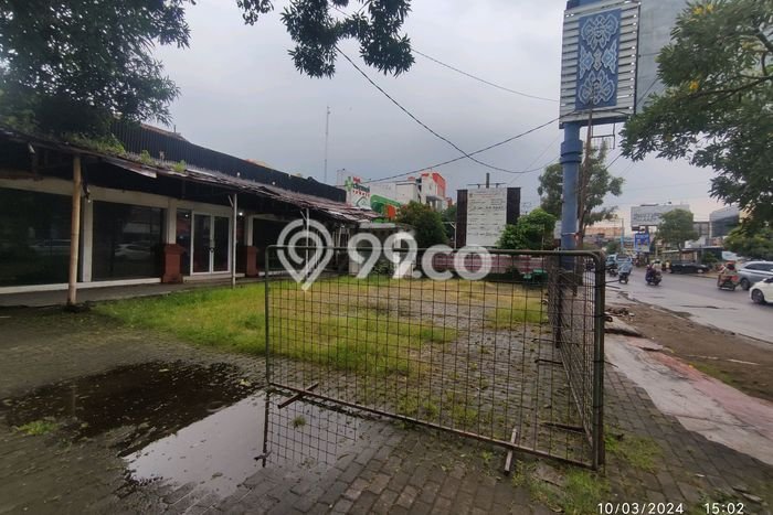 Komersial untuk disewa di Kejaksan punya LT 500m2 & LB 350m2 harga sewa kompetitif Komersial untuk disewa di Kejaksan punya LT 500m2 & LB 350m2 harga sewa kompetitif