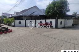 Rumah Modern Cantik 4 KT Bisa Langsung Pindah di Kramat Rumah Modern Cantik 4 KT Bisa Langsung Pindah di Kramat