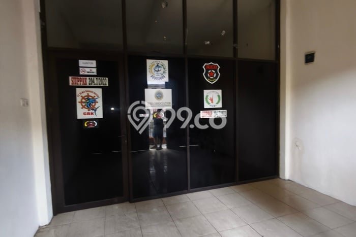 Area Strategis! Disewakan Ruko Lokasi Kesambi, Cirebon Cocok untuk Bisnis Area Strategis! Disewakan Ruko Lokasi Kesambi, Cirebon Cocok untuk Bisnis